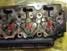 Головка блока цилиндров Caterpillar C 6.6 276-8115